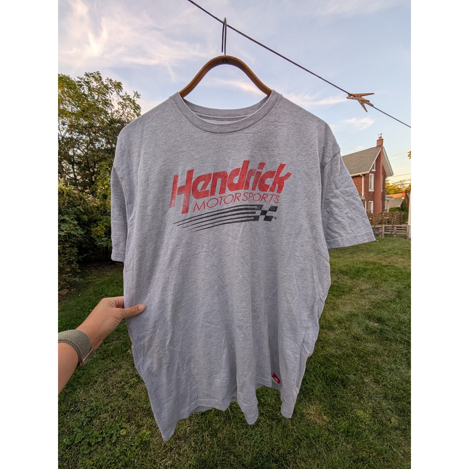 Hendrick Motorsports Racing TShirt Sportige Gray Graphic Xl